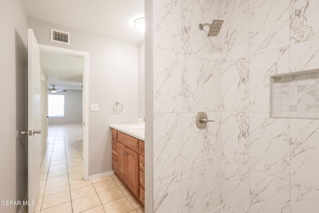 11617 Soberana Lane A, El Paso, TX 79936