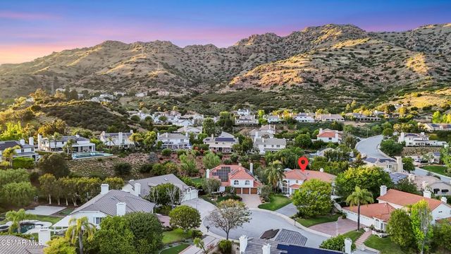 5045 Wagner Way, Oak Park, CA 91377