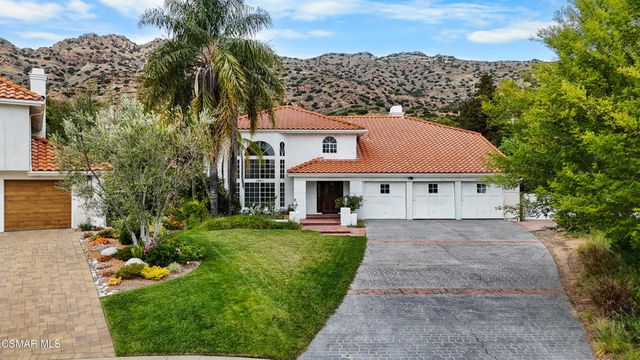 5045 Wagner Way, Oak Park, CA 91377