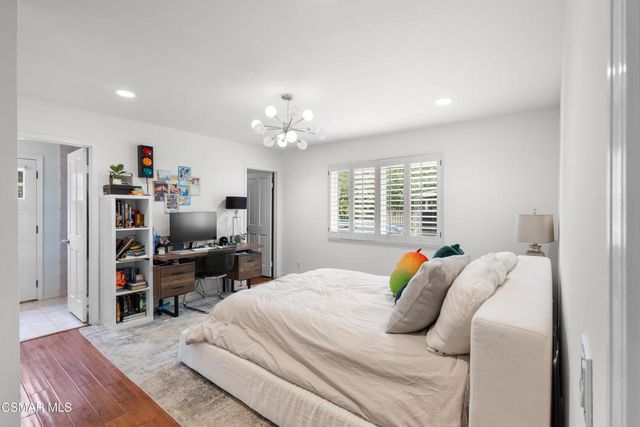 5045 Wagner Way, Oak Park, CA 91377