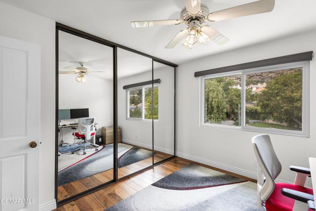5045 Wagner Way, Oak Park, CA 91377