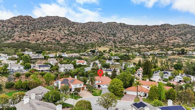 5045 Wagner Way, Oak Park, CA 91377