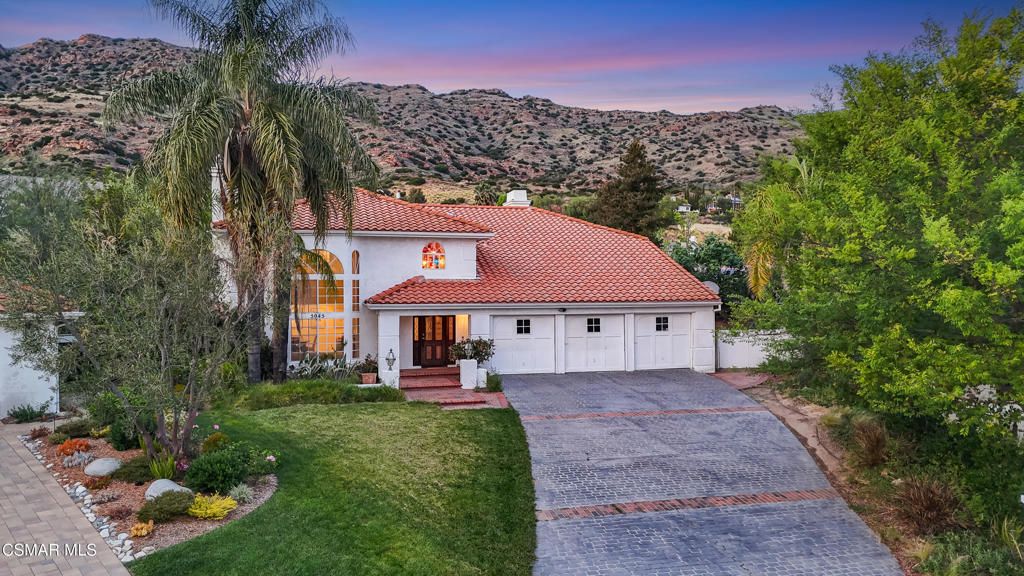 5045 Wagner Way, Oak Park, CA 91377