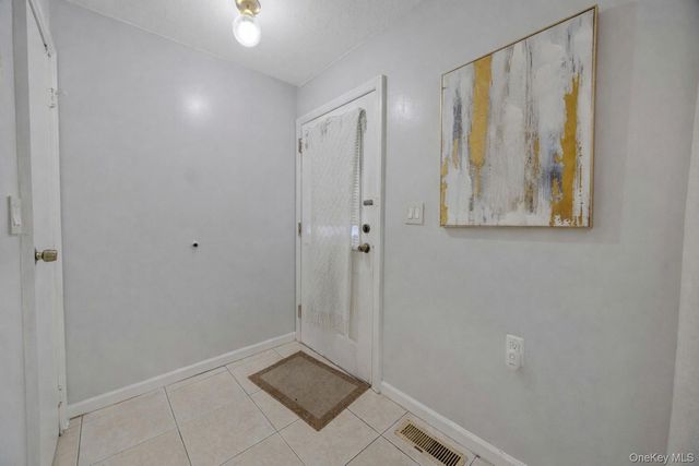 920 Union Avenue A, Bronx, NY 10459