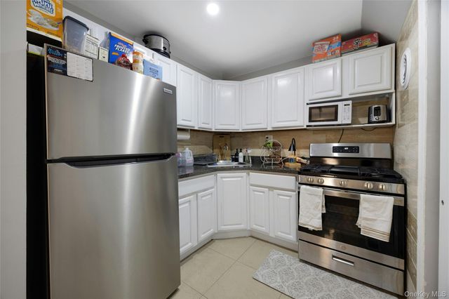 920 Union Avenue A, Bronx, NY 10459