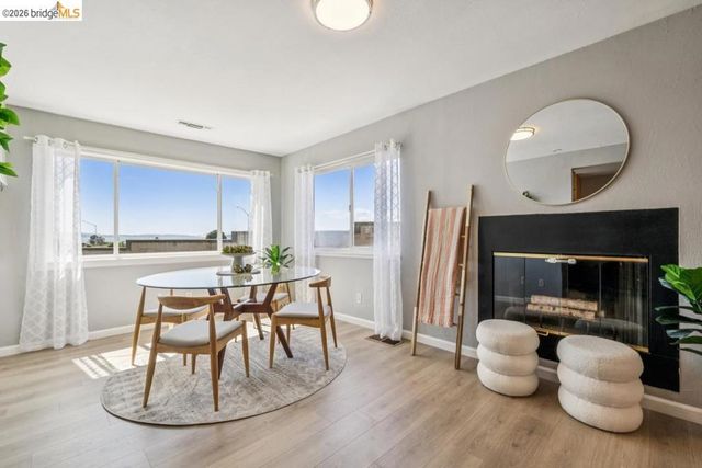 1516 Merced St, Richmond, CA 94804