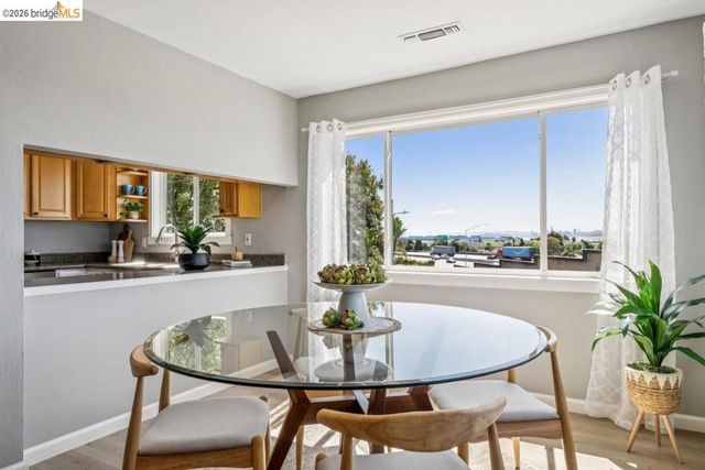 1516 Merced St, Richmond, CA 94804