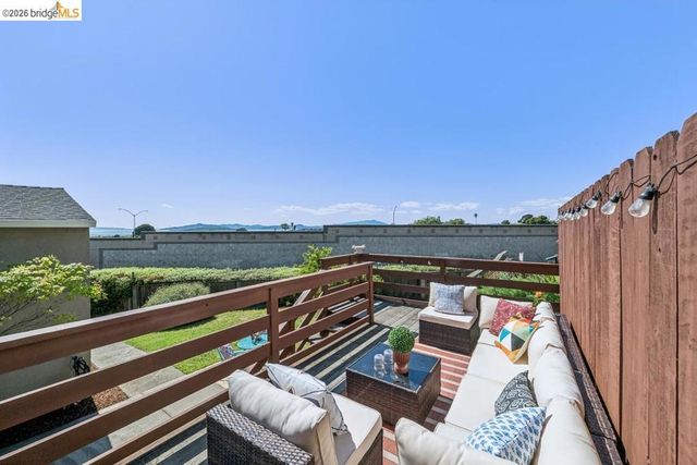 1516 Merced St, Richmond, CA 94804