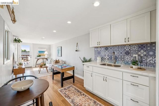 1516 Merced St, Richmond, CA 94804