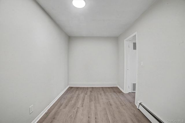 8 Wyndover Woods Lane 18, White Plains, NY 10603