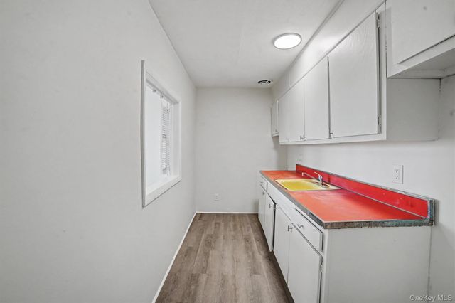 8 Wyndover Woods Lane 18, White Plains, NY 10603