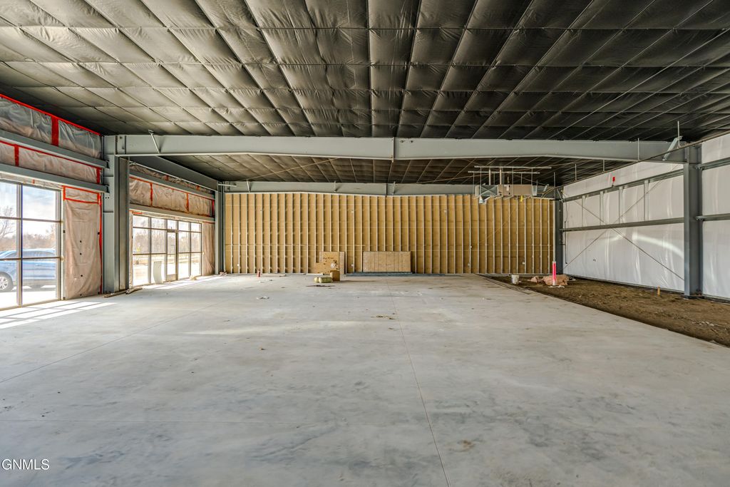 105 Mcdougall Drive N, Lincoln, ND 58504 photo 28