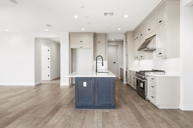 4016 Copperwood Way, Folsom, CA 95630