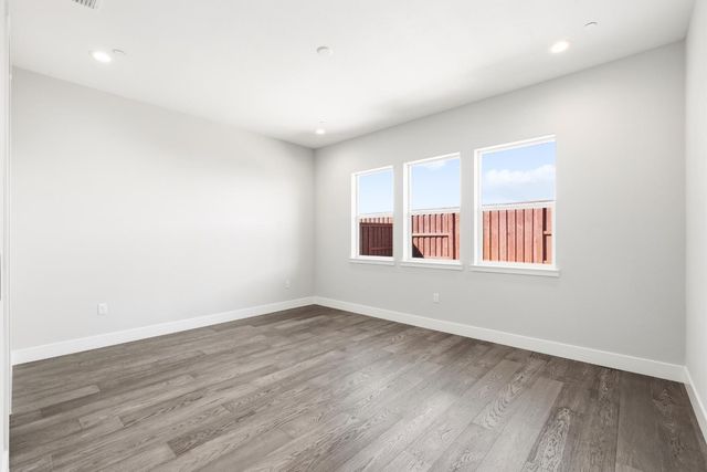 4016 Copperwood Way, Folsom, CA 95630