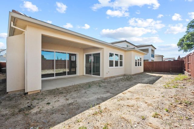 4016 Copperwood Way, Folsom, CA 95630