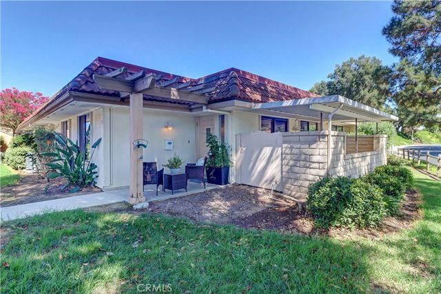 3059 Via Serena S C, Laguna Woods, CA 92637