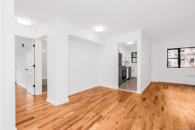 671 Bronx River Road 4C, Yonkers, NY 10704