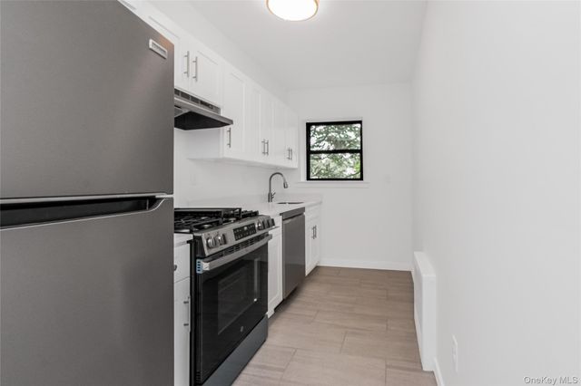671 Bronx River Road 4C, Yonkers, NY 10704