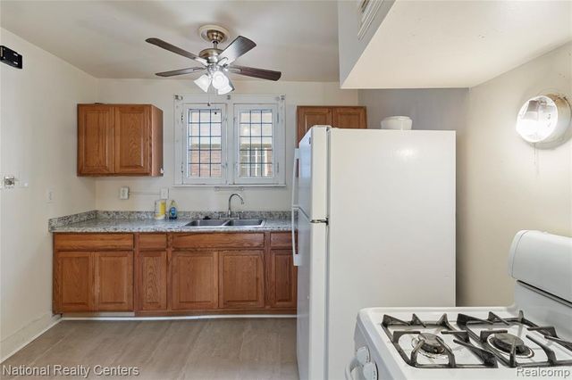 17300 Kentucky Street, Detroit, MI 48221