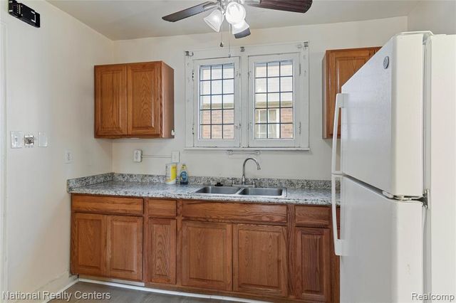 17300 Kentucky Street, Detroit, MI 48221