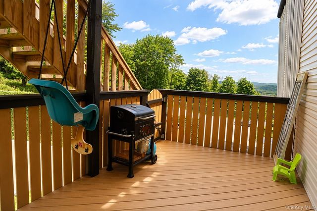 23 Chevron Road 302, Monroe, NY 10950