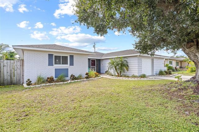 11010 91ST TERRACE, Seminole, FL 33772