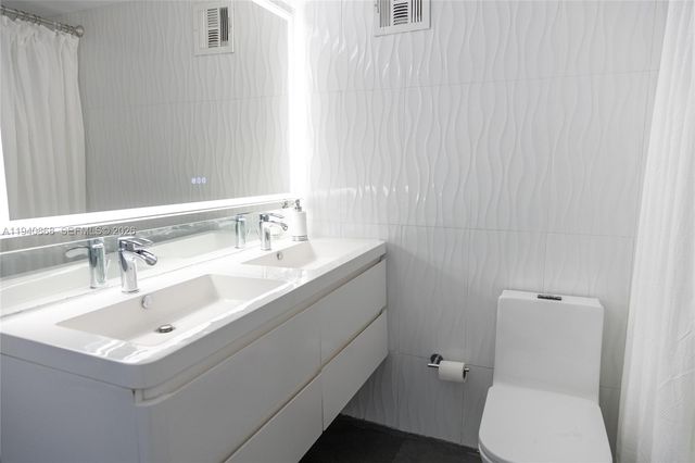 1200 West Ave 708, Miami Beach, FL 33139