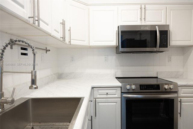 1200 West Ave 708, Miami Beach, FL 33139