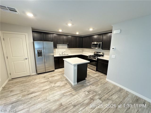311 Rain Quail Way, Henderson, NV 89012