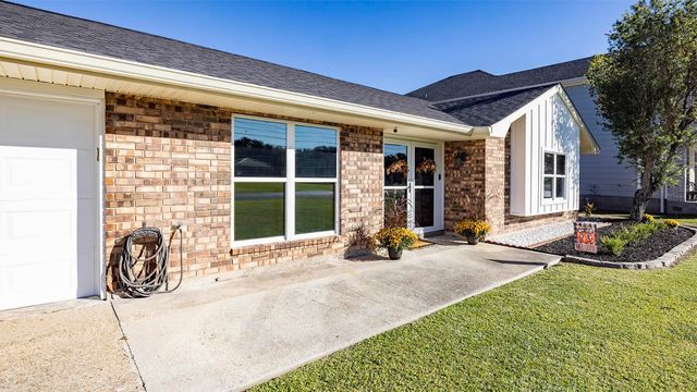 138 Marc Lane, Thibodaux, LA 70301