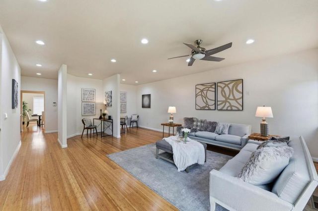 1129 Foxhurst Way, San Jose, CA 95120