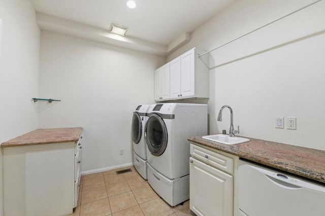 1129 Foxhurst Way, San Jose, CA 95120