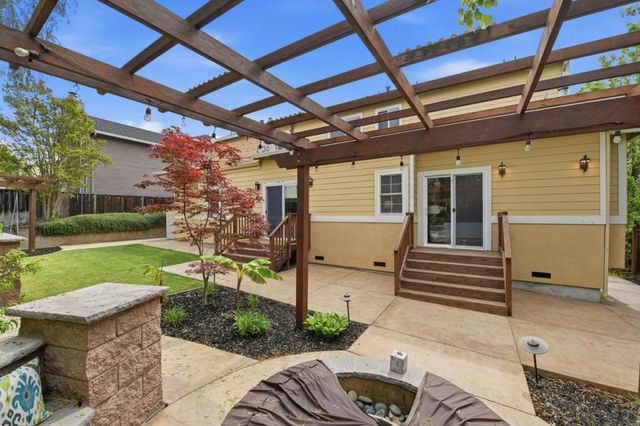 1129 Foxhurst Way, San Jose, CA 95120