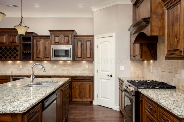 407 CEDAR MEADOW Circle, Amarillo, TX 79124