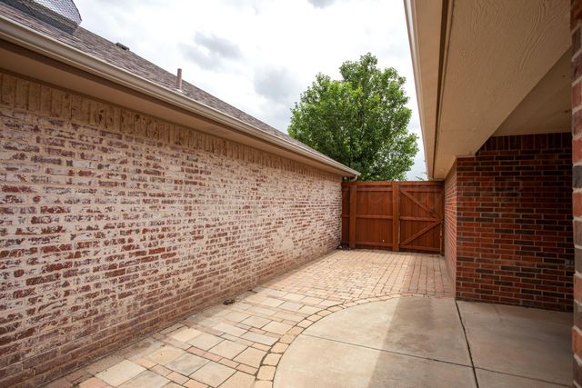 407 CEDAR MEADOW Circle, Amarillo, TX 79124