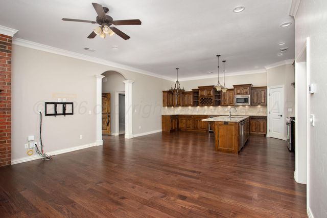 407 CEDAR MEADOW Circle, Amarillo, TX 79124