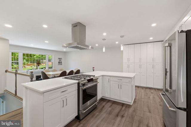 4520 MORGAL ST, Rockville, MD 20853