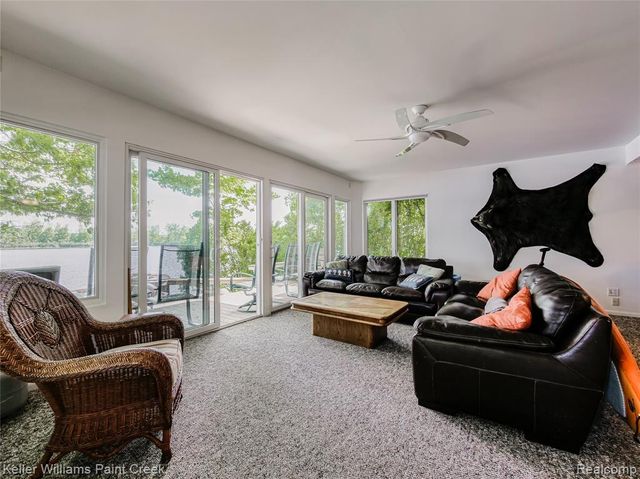 227 Ora Road, Oxford, MI 48371