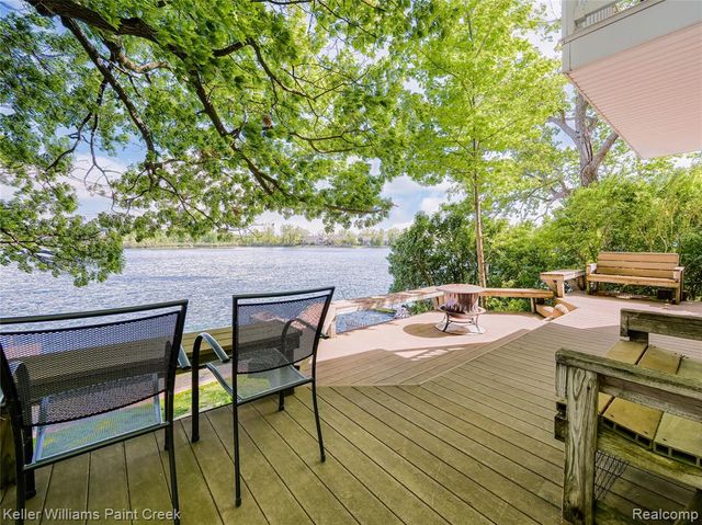 227 Ora Road, Oxford, MI 48371