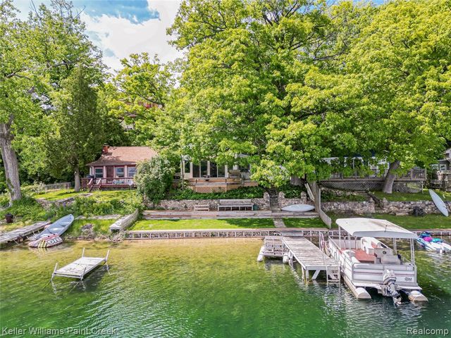 227 Ora Road, Oxford, MI 48371
