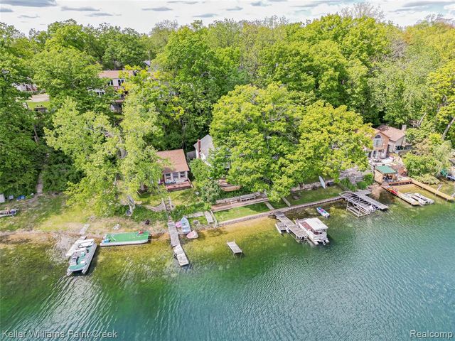 227 Ora Road, Oxford, MI 48371