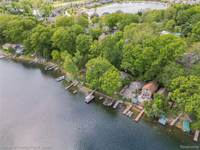 227 Ora Road, Oxford, MI 48371