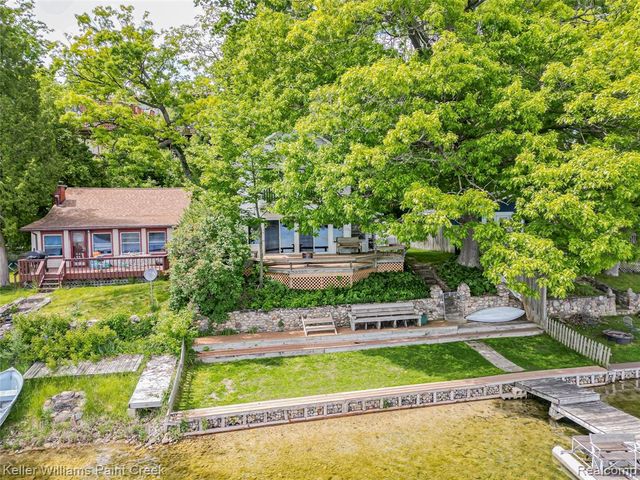 227 Ora Road, Oxford, MI 48371