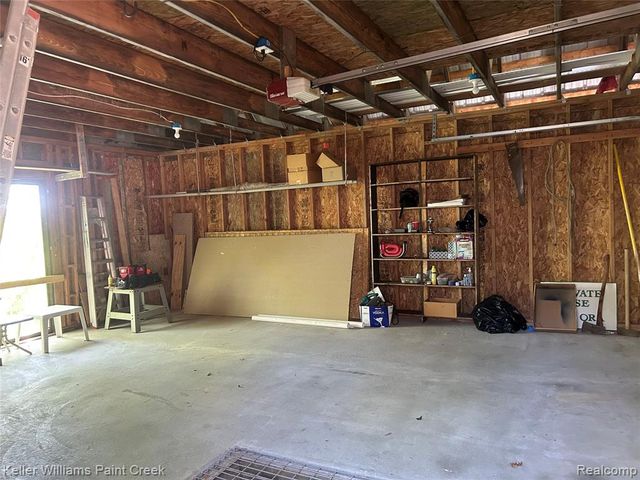 227 Ora Road, Oxford, MI 48371