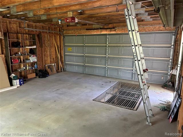 227 Ora Road, Oxford, MI 48371
