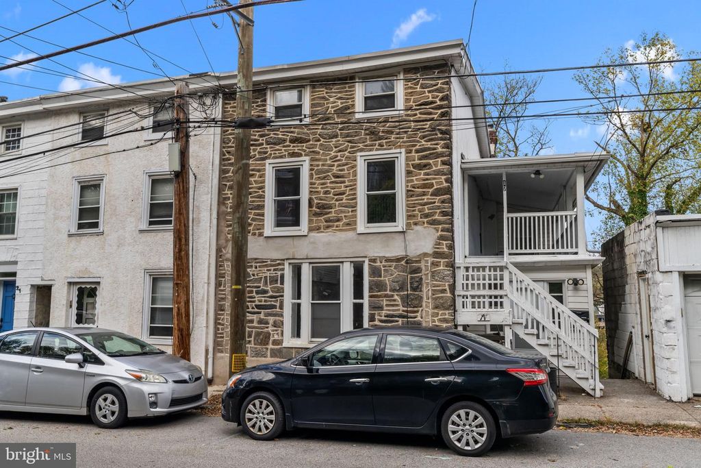 17 JEFFERSON ST, Bala Cynwyd, PA 19004