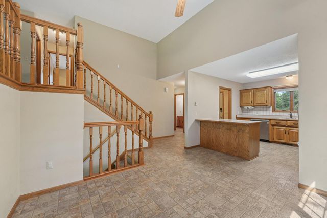 24864 Kettle River Boulevard, Wyoming, MN 55025