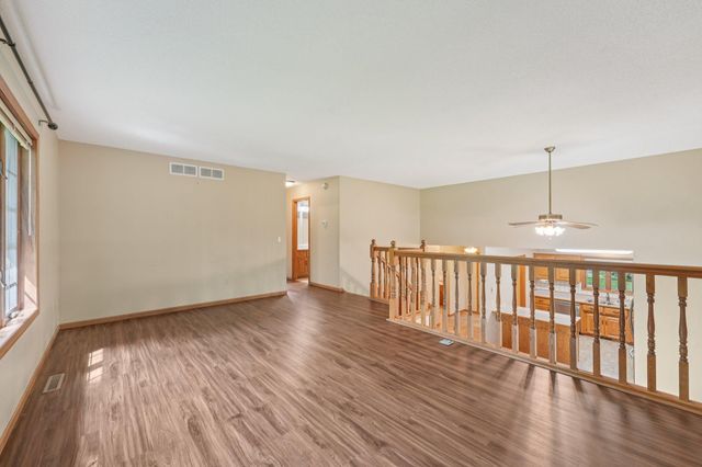 24864 Kettle River Boulevard, Wyoming, MN 55025
