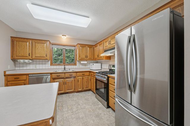 24864 Kettle River Boulevard, Wyoming, MN 55025