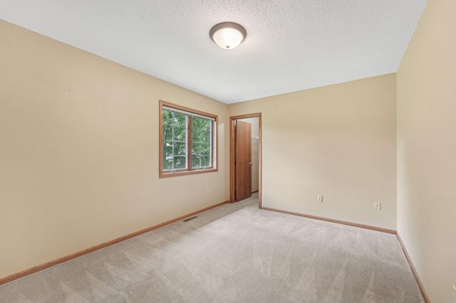 24864 Kettle River Boulevard, Wyoming, MN 55025